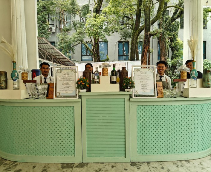 Bar Design and setup
